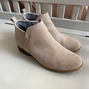 Toms Deia Booties size 7.5